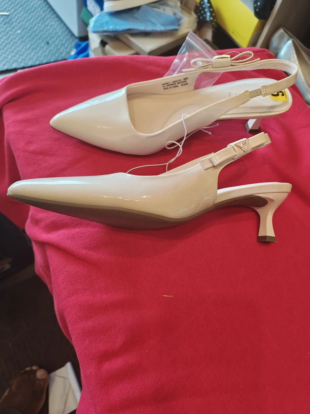 Anne Klein Beige Patent Pointed Toe Slingback Pumps 9M